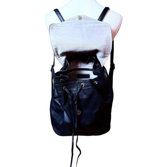 Day & Mood Black 100% Leather Backpack Retro Preowned in Clean Condition main image 11